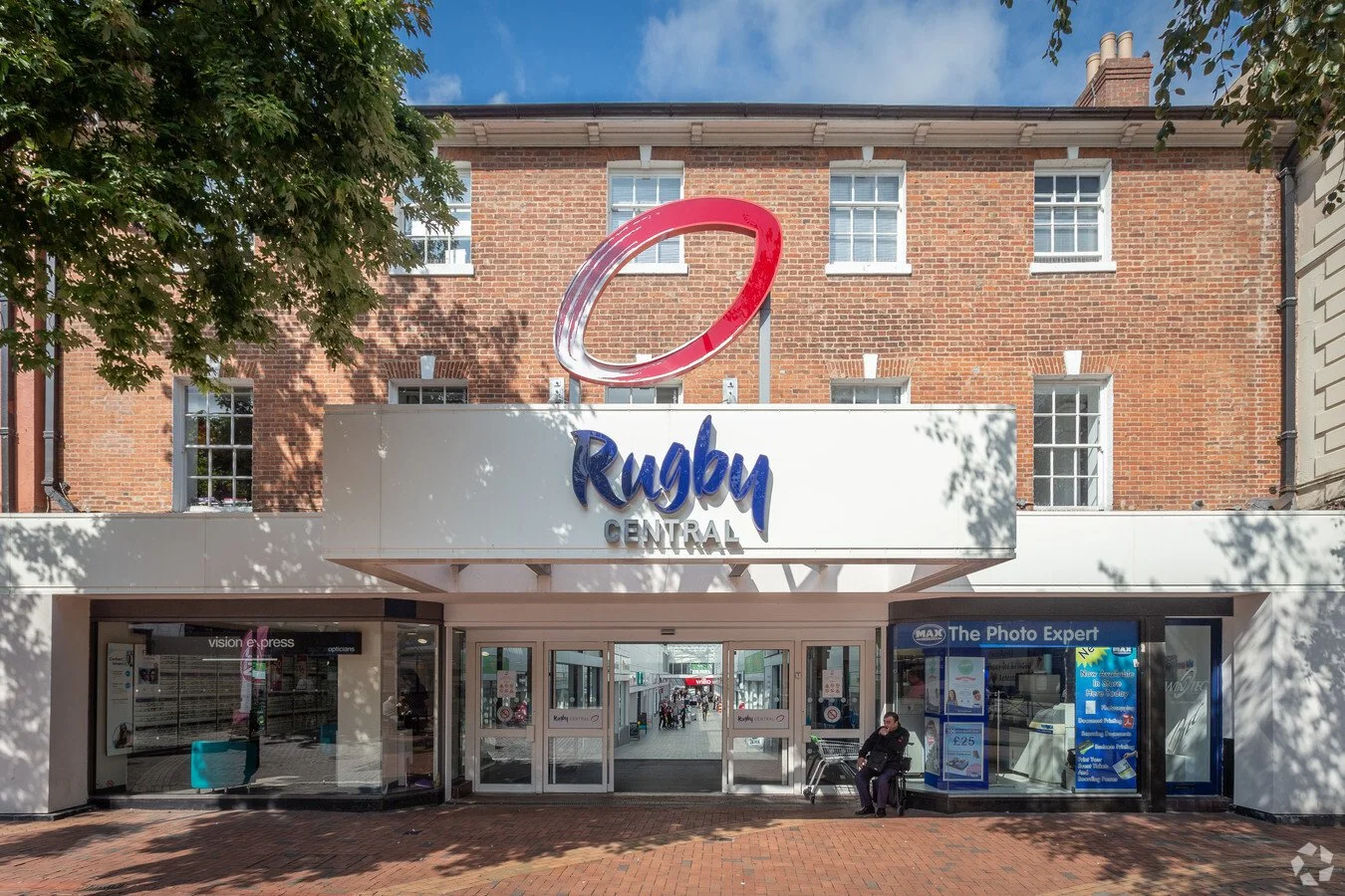 Rugby Central Shopping Centre launches driver-first barrierless parking system with Hozah